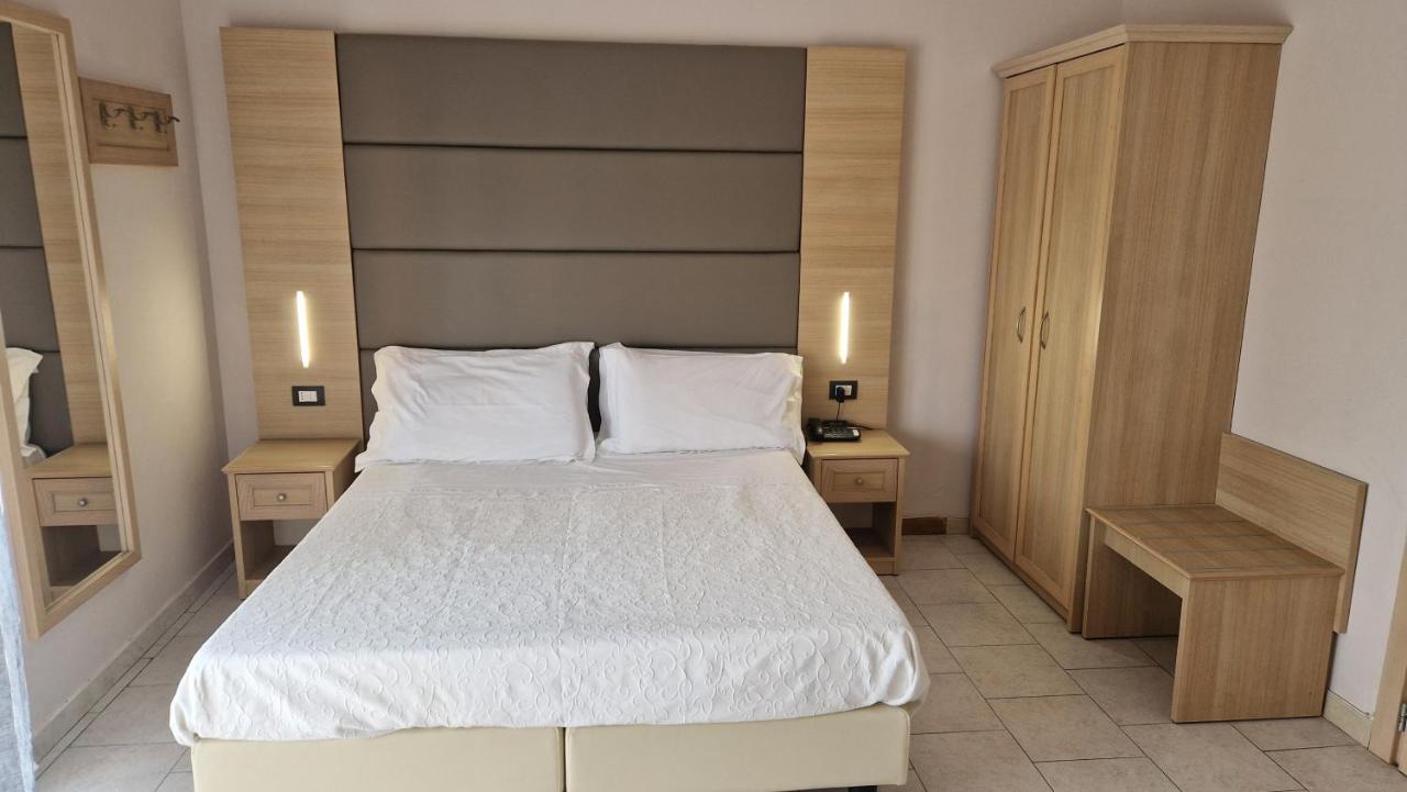 קאסטיגליונה דל לאגו Hotel Trasimeno Bittarelli מראה חיצוני תמונה