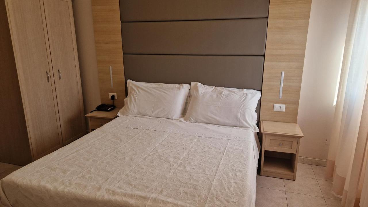 קאסטיגליונה דל לאגו Hotel Trasimeno Bittarelli מראה חיצוני תמונה