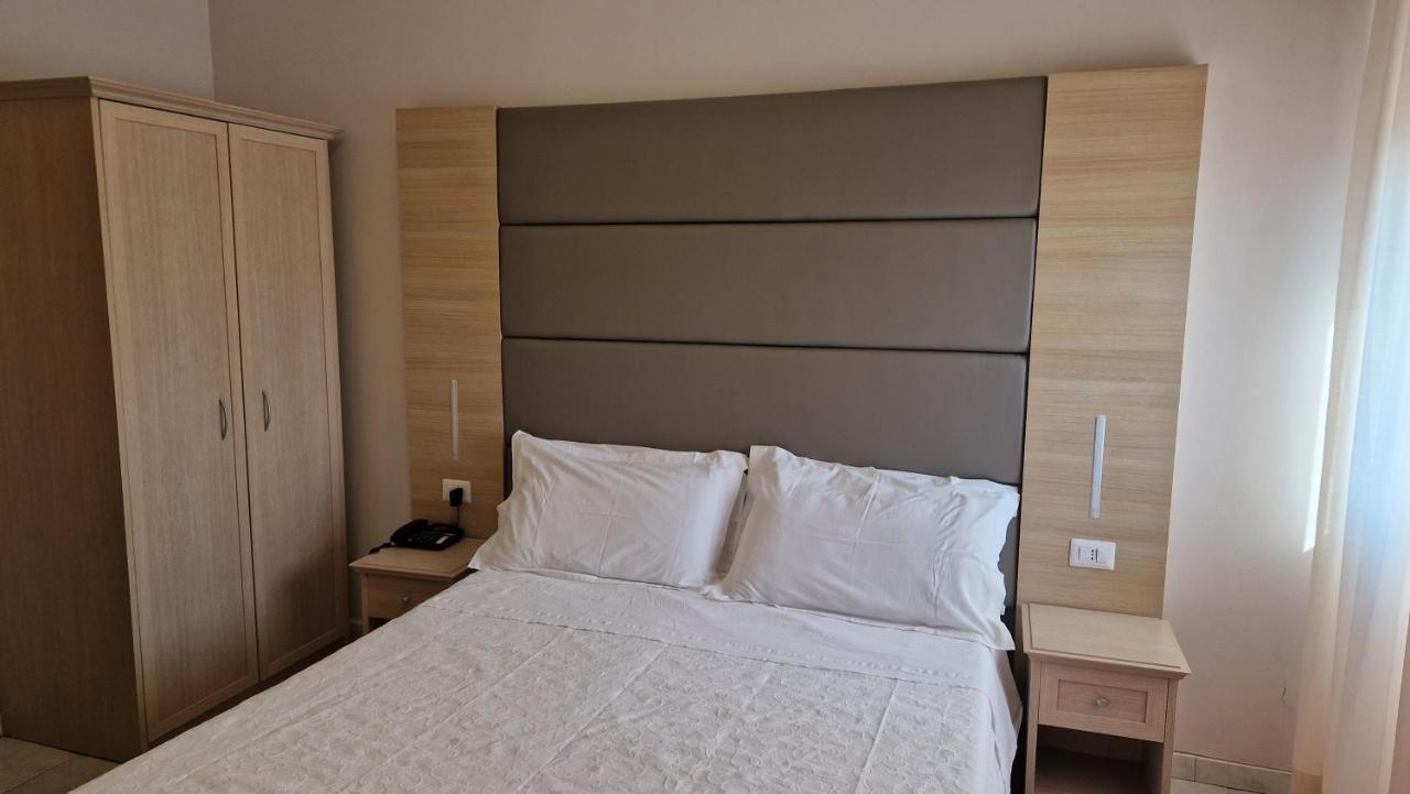 קאסטיגליונה דל לאגו Hotel Trasimeno Bittarelli מראה חיצוני תמונה