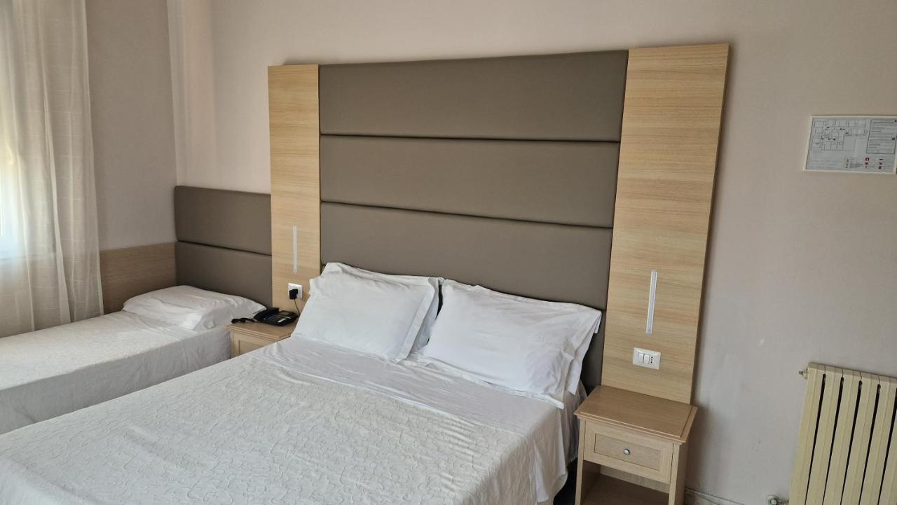 קאסטיגליונה דל לאגו Hotel Trasimeno Bittarelli מראה חיצוני תמונה