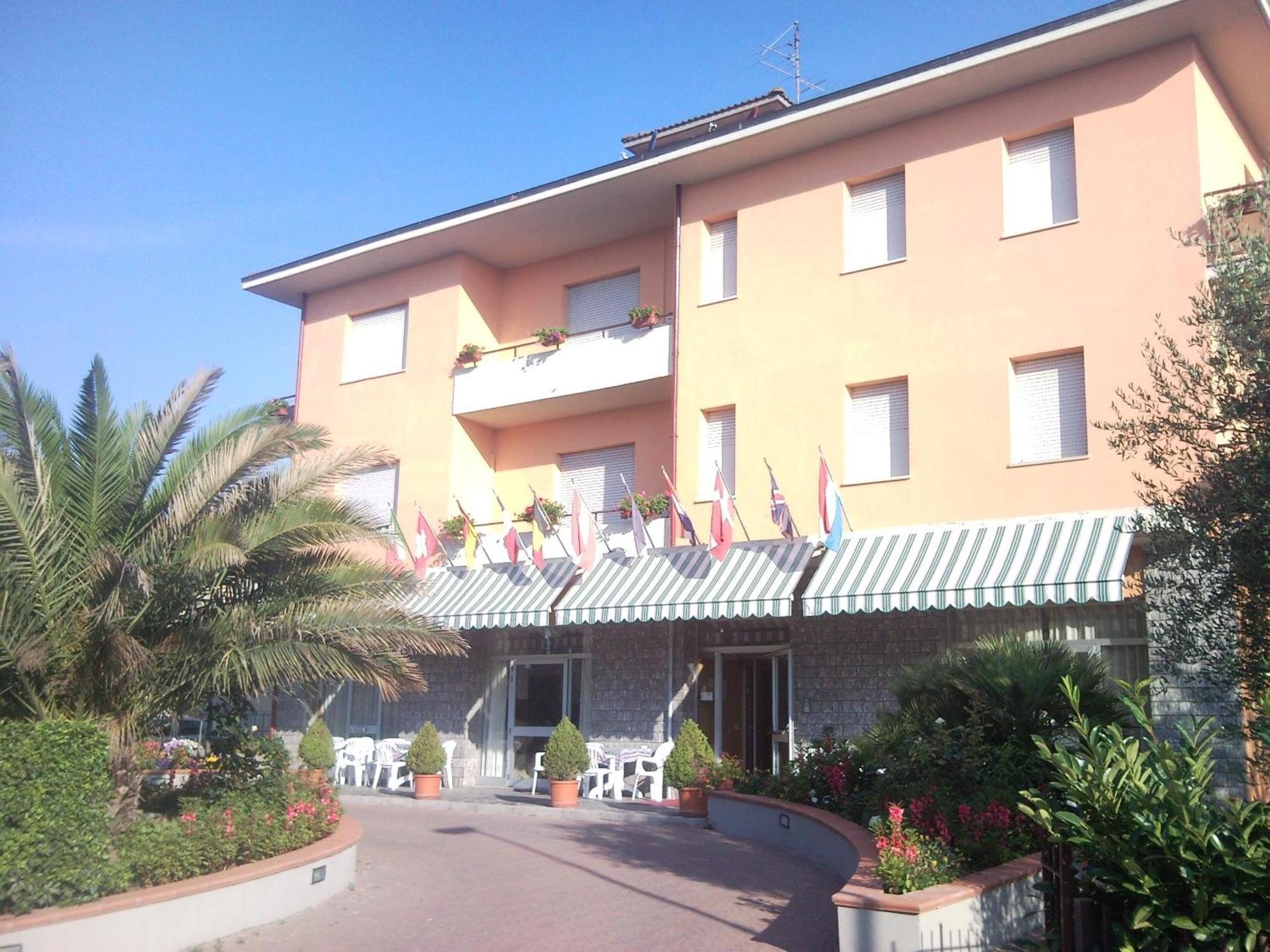 קאסטיגליונה דל לאגו Hotel Trasimeno Bittarelli מראה חיצוני תמונה