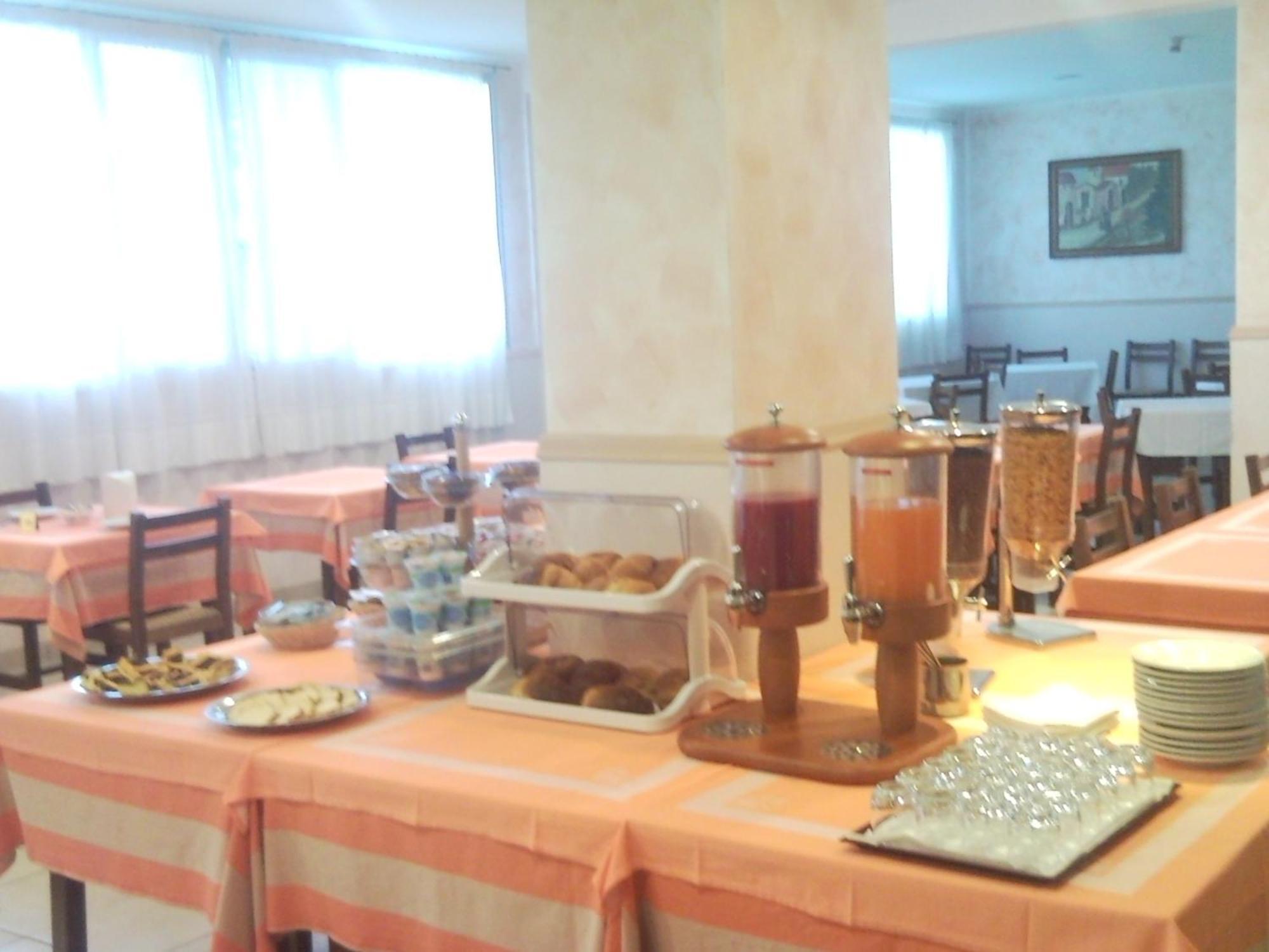 קאסטיגליונה דל לאגו Hotel Trasimeno Bittarelli מראה חיצוני תמונה