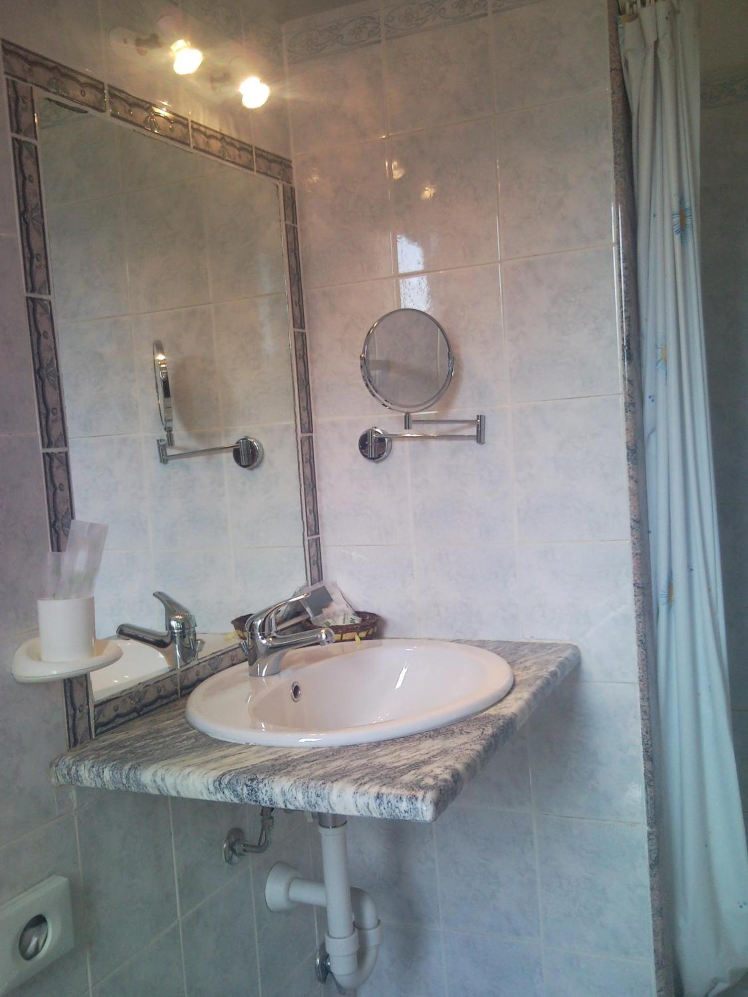 קאסטיגליונה דל לאגו Hotel Trasimeno Bittarelli מראה חיצוני תמונה