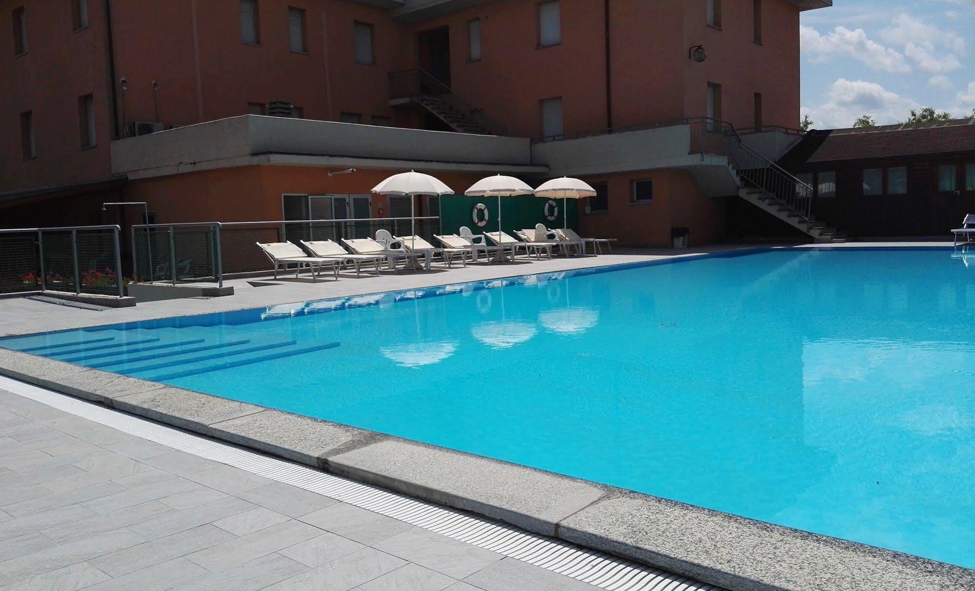 קאסטיגליונה דל לאגו Hotel Trasimeno Bittarelli מראה חיצוני תמונה